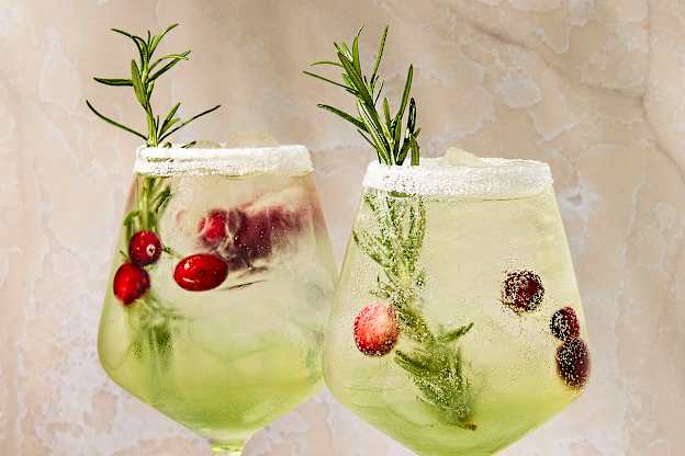 The “Christmas Tree Spritz” Is All I Want to Drink This Holiday Season