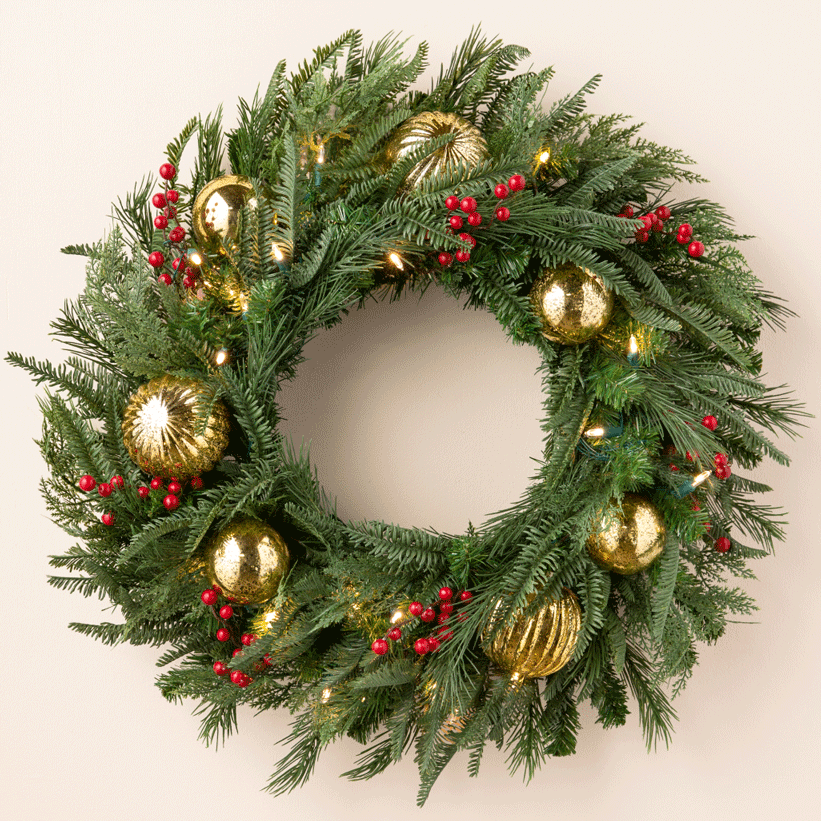 Outdoor Pine Peak Holiday Wreath