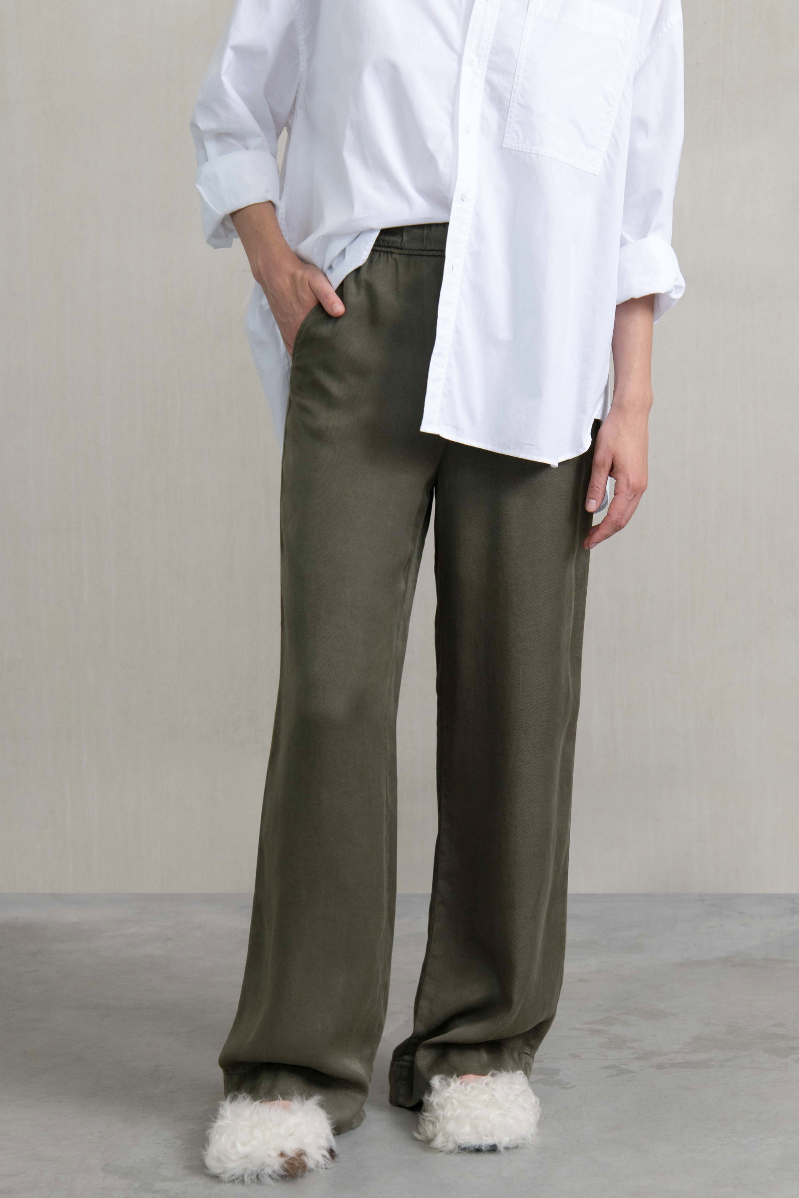 Image of VUNYITE TROUSERS JADE