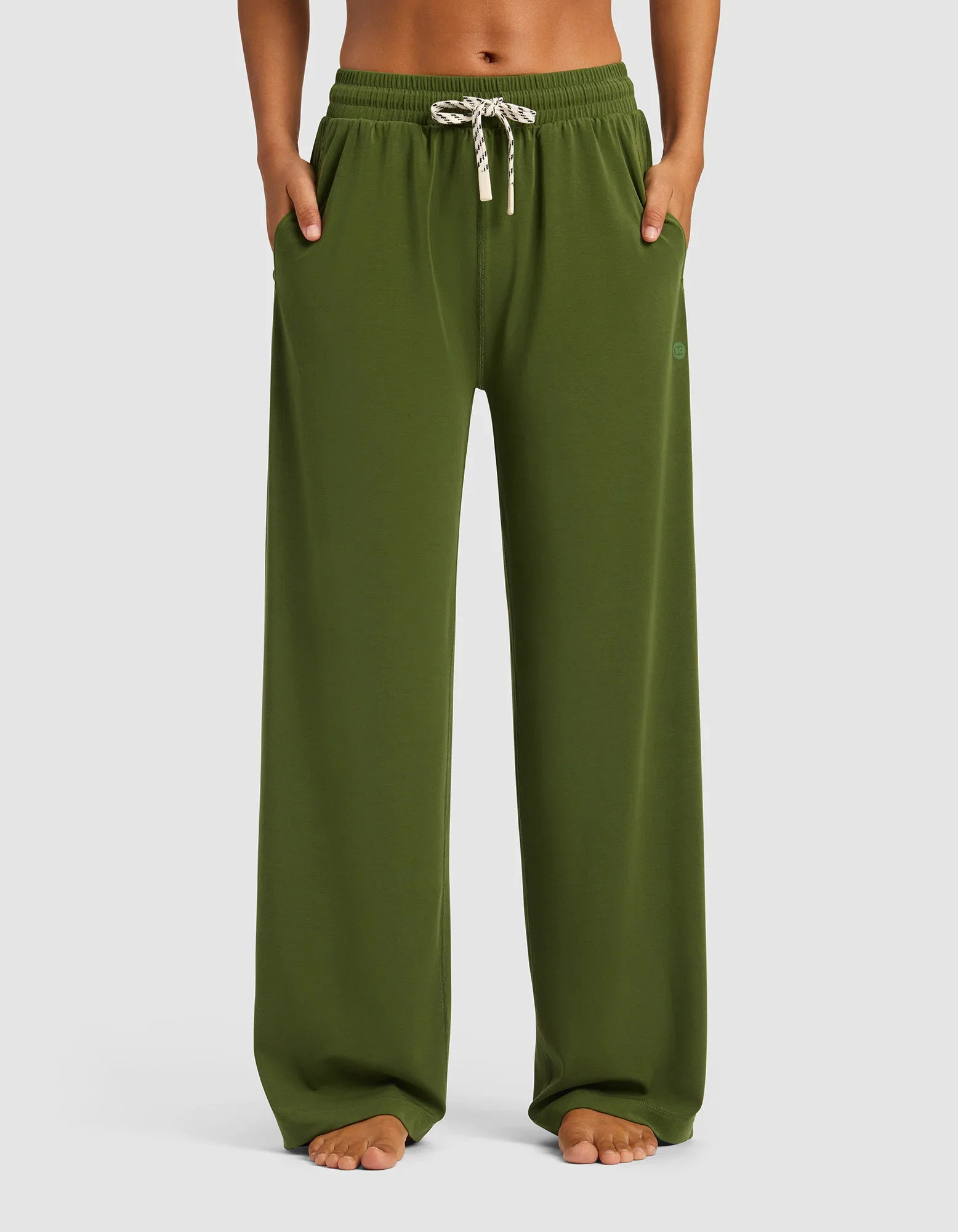 Studio Wide Leg Pant