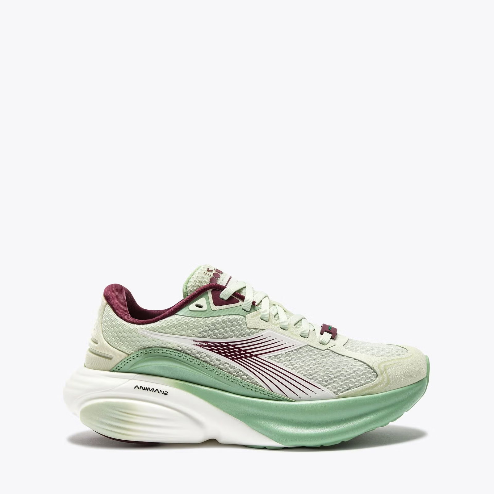 Diadora Atomo Star Delivers Super Shoe Energy, No Carbon Required