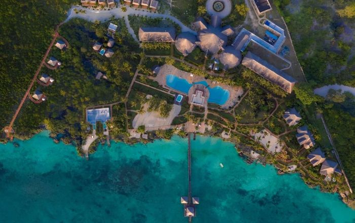 Fruit & Spice Wellness Resort with Business Class Flights