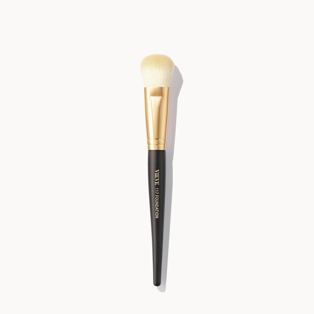117 FOUNDATION BRUSH