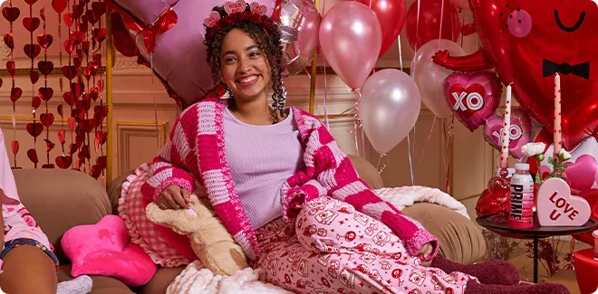 cute galentine's day party looks