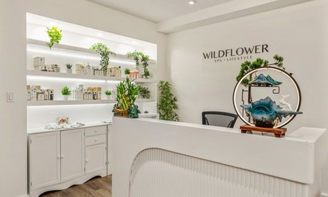 Relaxing Massages with Aromatherapy & Hot Stones at Wildflower Spa