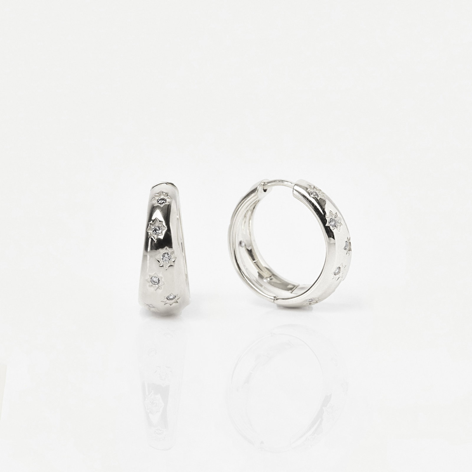 Image of Organic Star Set Hoop