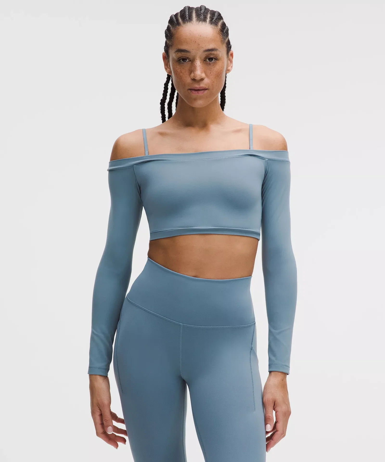 Wunder Train Off-Shoulder Long-Sleeve Shirt