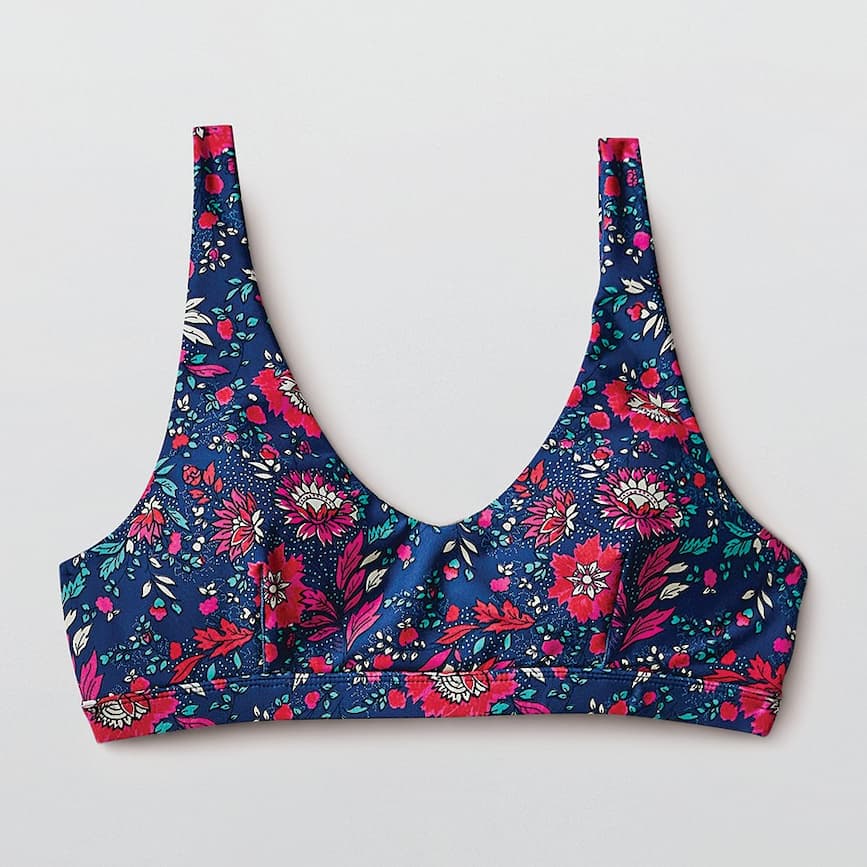Breakers Compression Top in Isla
