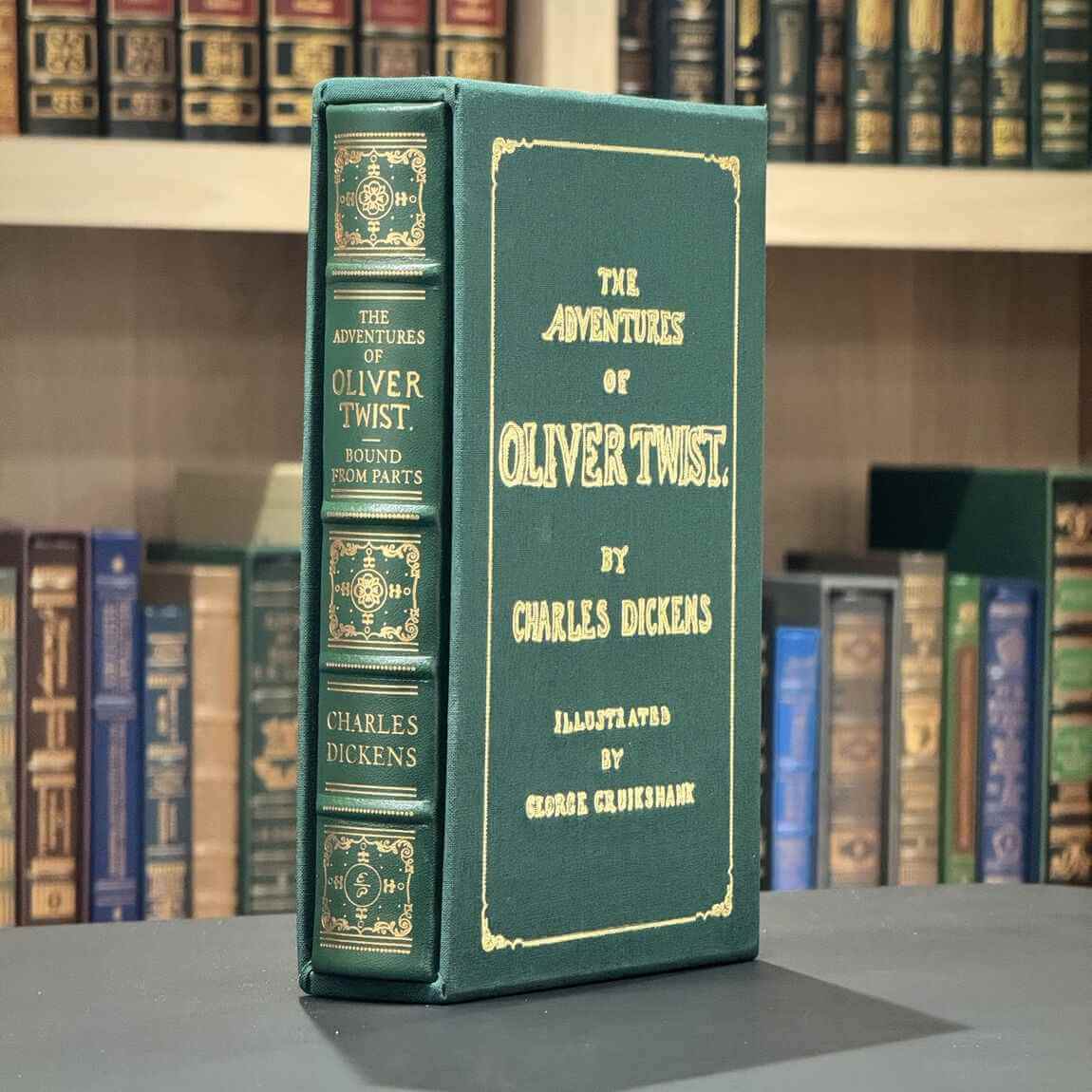 The Adventures of Oliver Twist, Deluxe Edition - The Dickens masterpiece in the rare original parts.