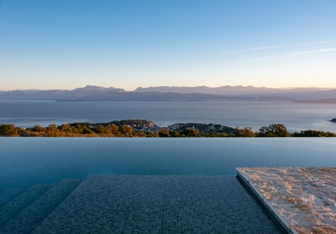 EDINAS HOUSE