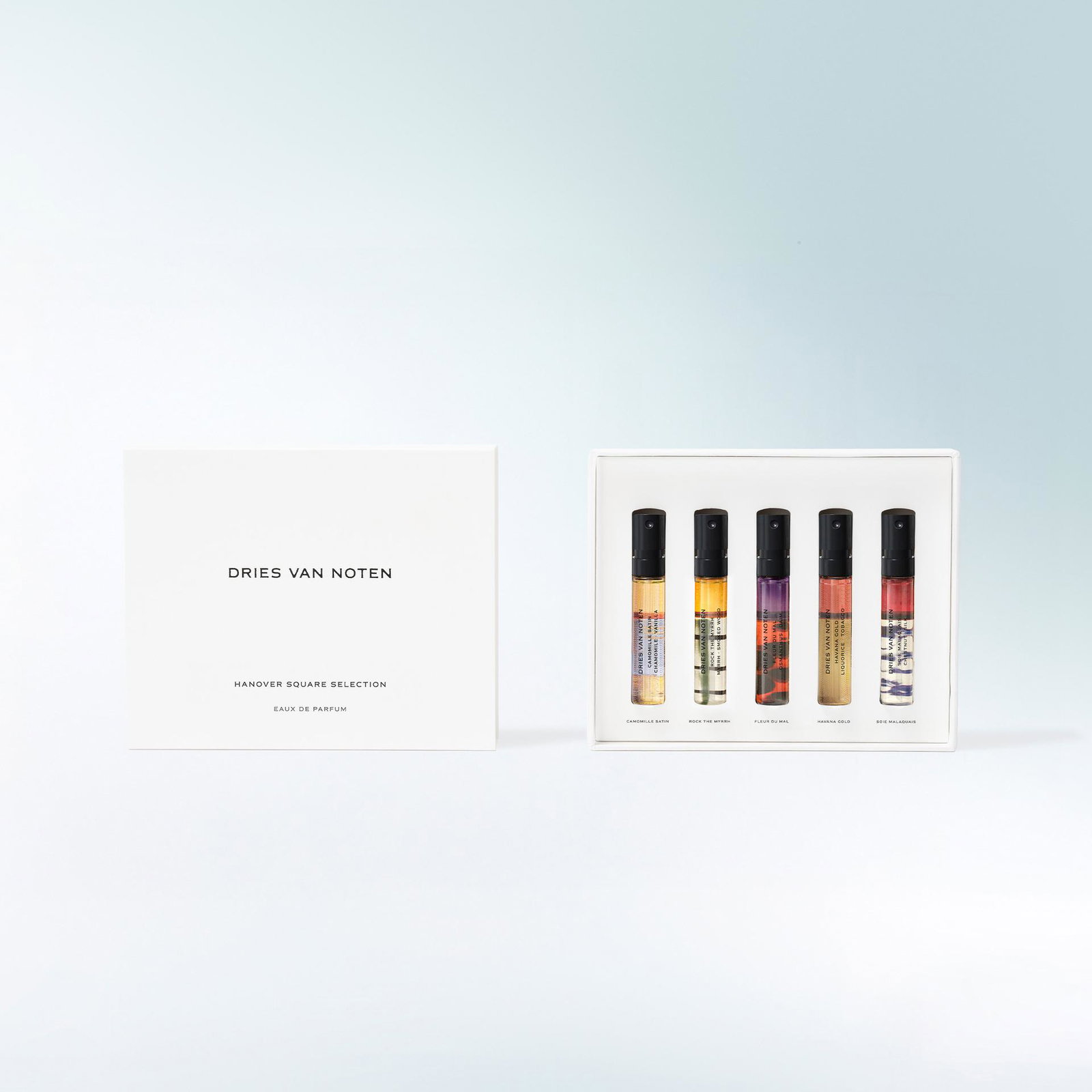 Selection Hanover discovery set in light blue background - Dries Van Noten