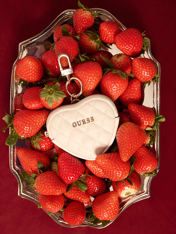 30% off full priced accessories, from us to you.