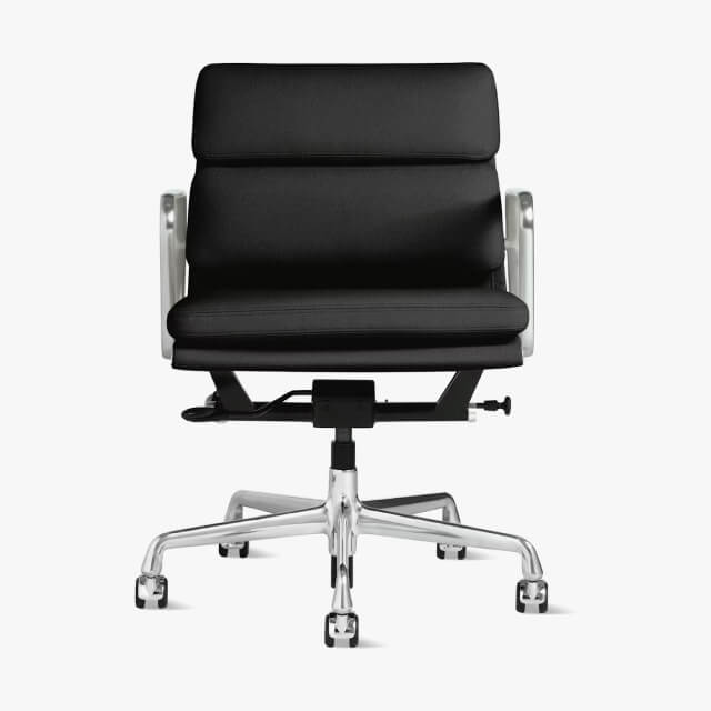 Eames Soft Pad Chair