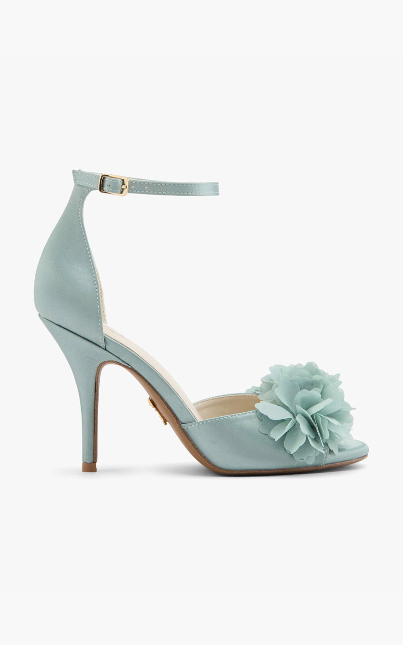 Strapped heel