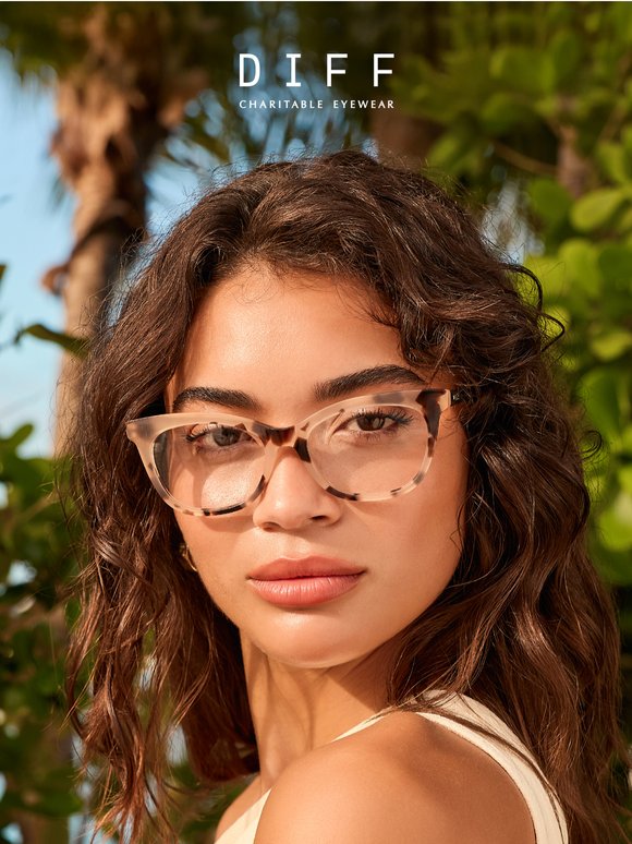 DIFF Eyewear: DEMI LOVATO x DIFF sunnies are HERE! | Milled display picture 1