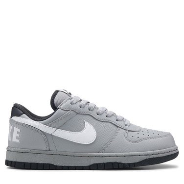 Men's Big Nike Sneaker