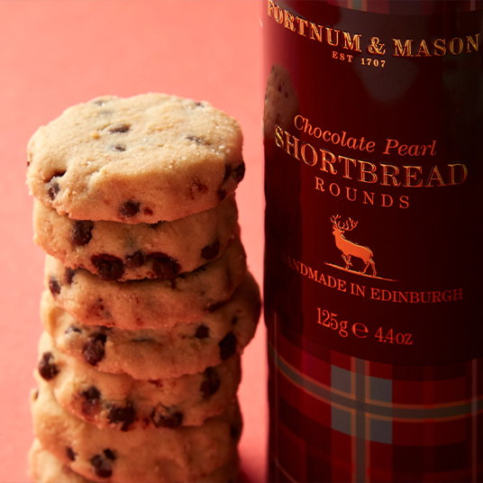 Chocolate Pearl Shortbread Rounds