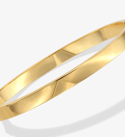 Yellow Gold Hinged Bangle Bracelet.