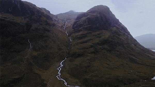  THE HIGHLANDS. IN ESSENCE.