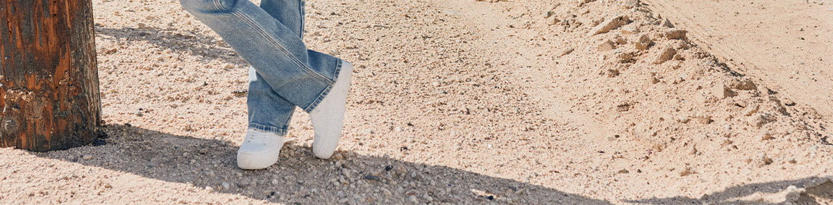 DrScholl's & Wrangler Shop The Sneaker