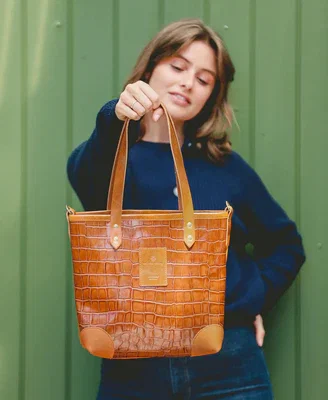 Small Tote in Tan Croc