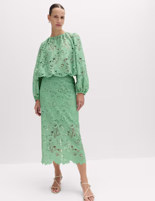 Lace Cutwork Detail Midi Pencil Skirt