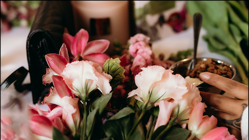 BOUQUET OF FLORALS