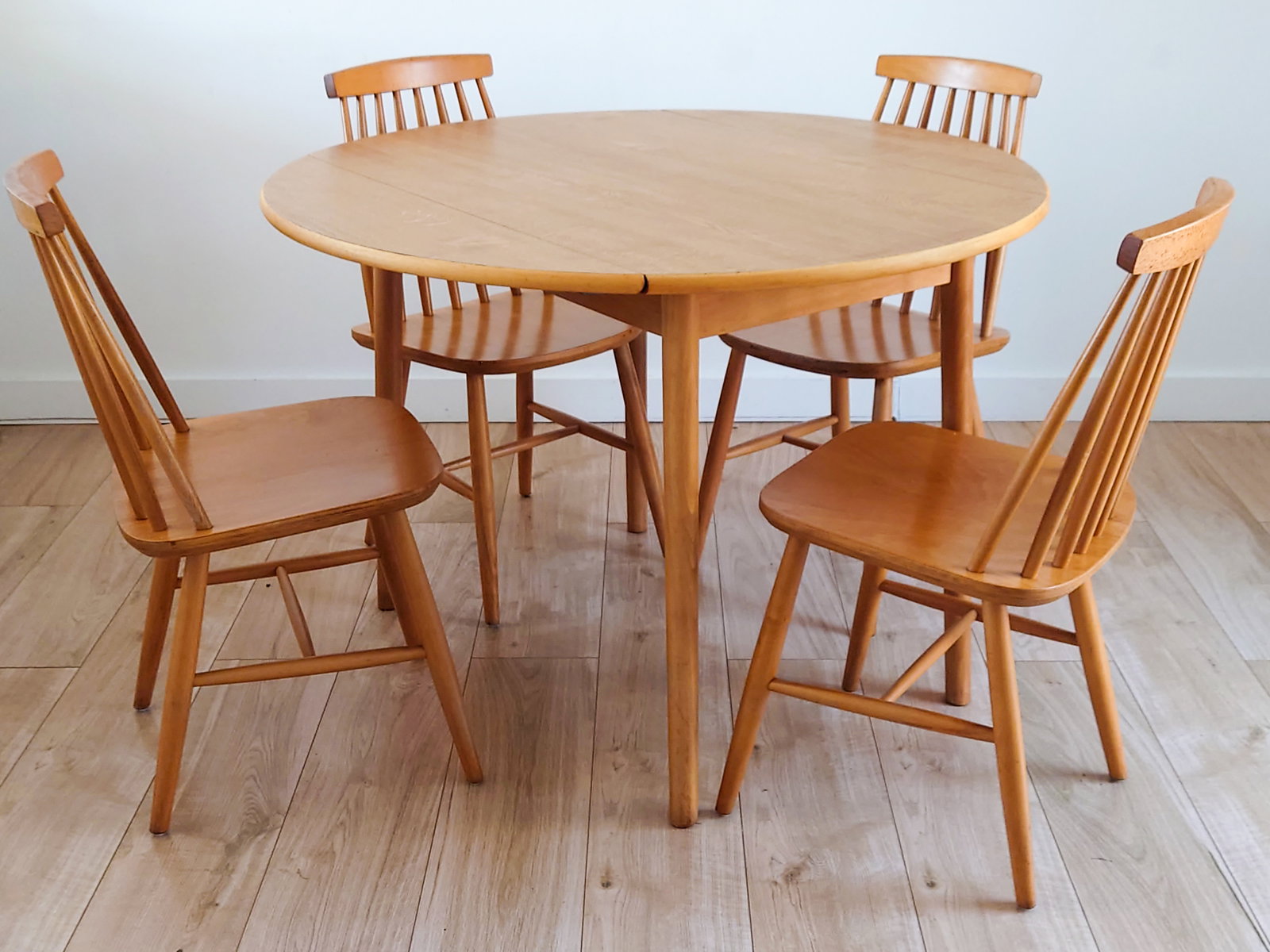 Mid Century Retro Ercol Style Formica Dining Table And Chairs