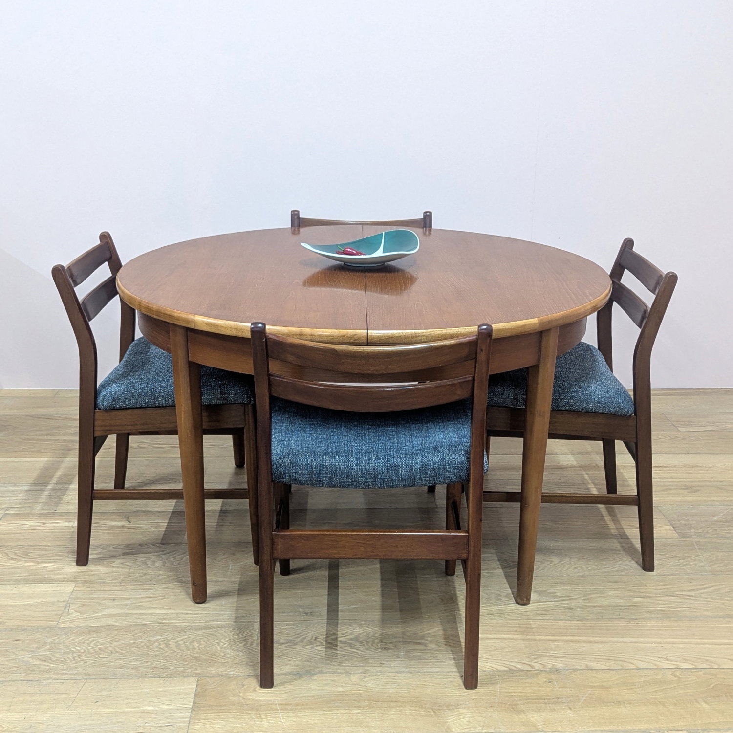 Vintage 1970s Extending Dining Table & Four Chairs By Jentique