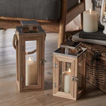 Duo de Lanternes Salcombe en Bois avec Bougies TruGlow®