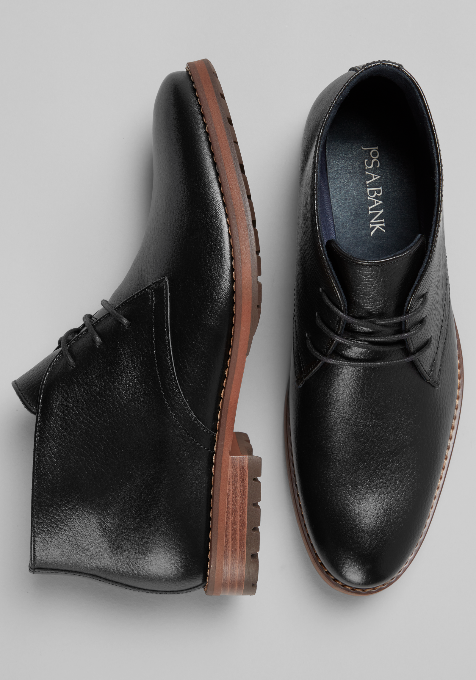 Jos. A. Bank Pebbled Leather Chukka Boots CLEARANCE