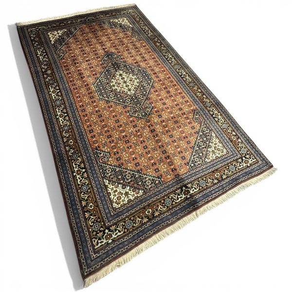 100% Hand Knotted Made in Iran 9