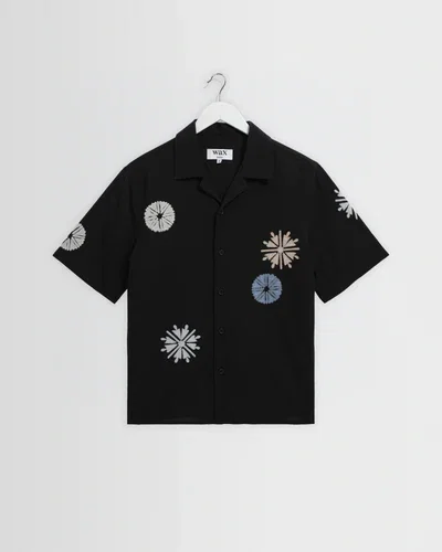 Didcot - Black And Multicolour Round Applique Short-Sleeve Shirt