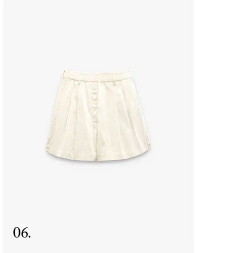 Pleated shorts with 100% cotton