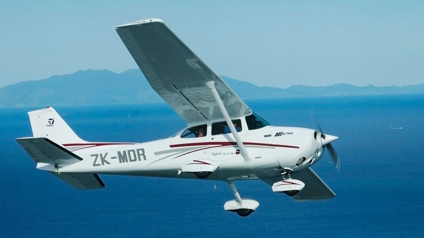 Full-Day Waiheke Sea, Land & Sky Tour with Commentary