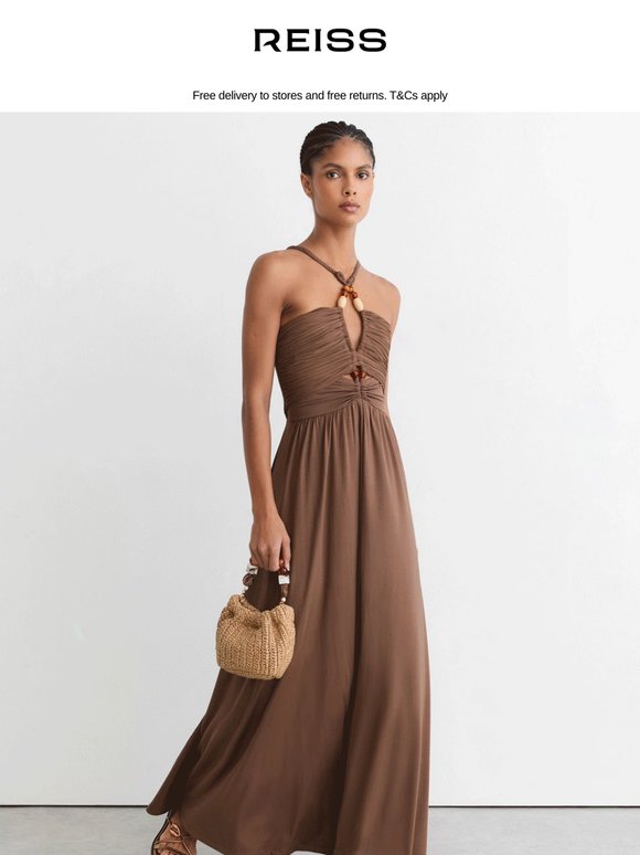 Statement silhouettes that herald summer