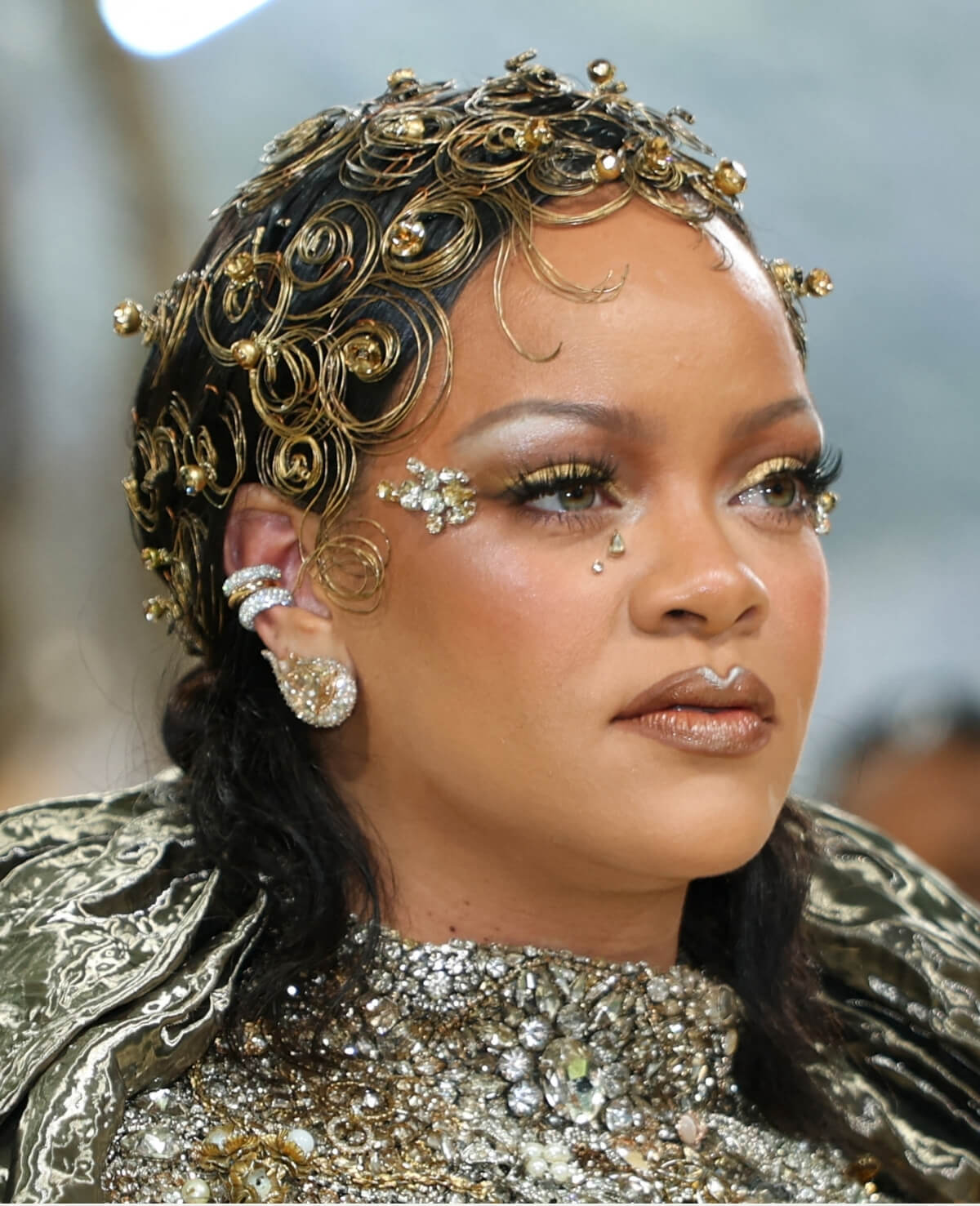 Rihanna in custom metal pin curls hair by Yusef Williams styled by Jahleel Weaver
