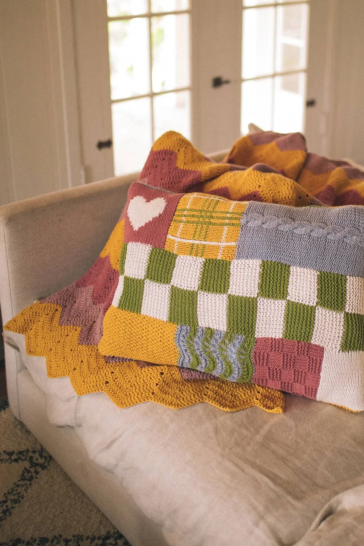 Image of Patchwork Pillow (Knit)