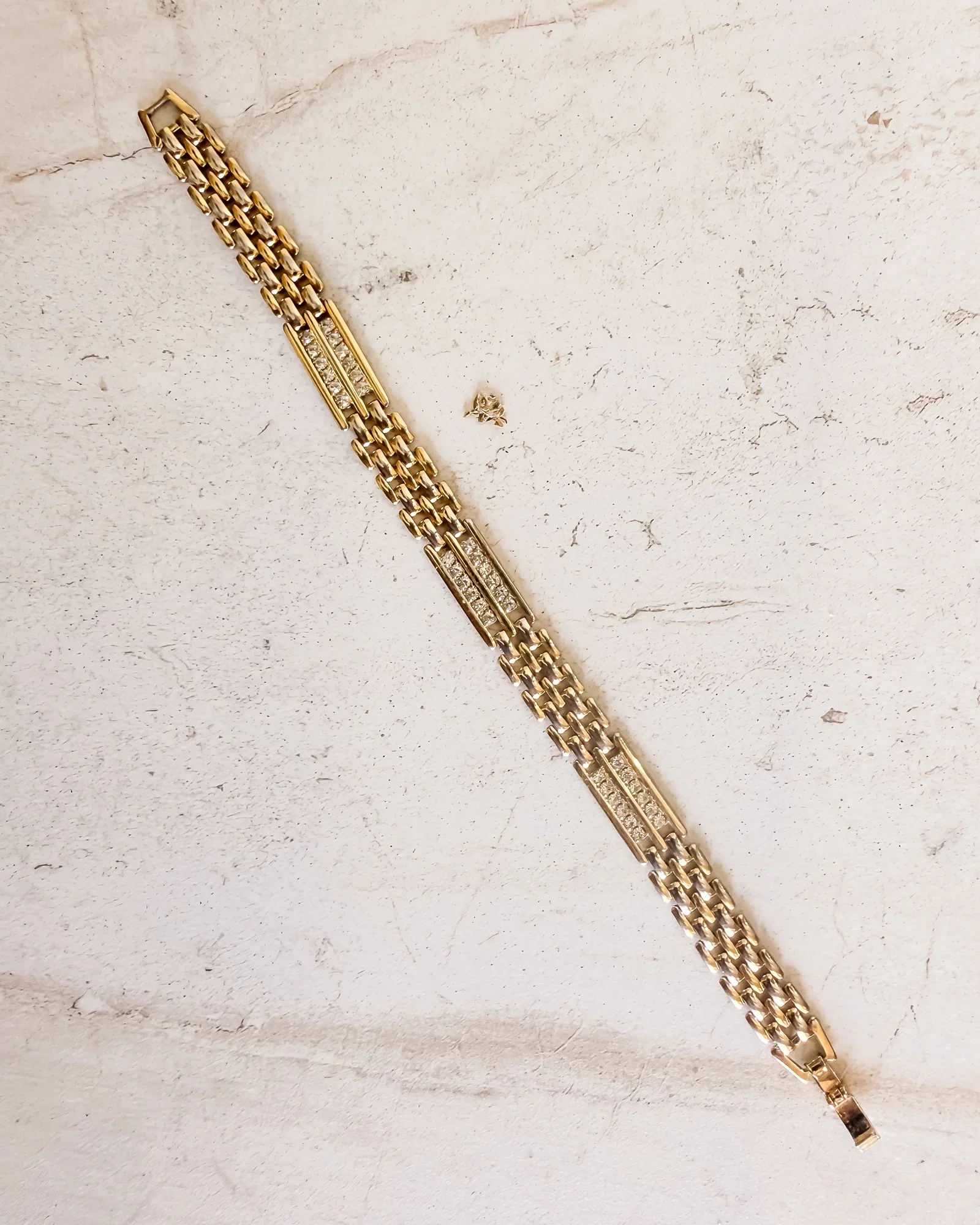Image of Vintage Goldtone panther link Bracelet