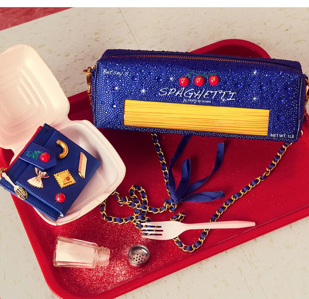 PENNE WALLET, FEELIN SAUCY