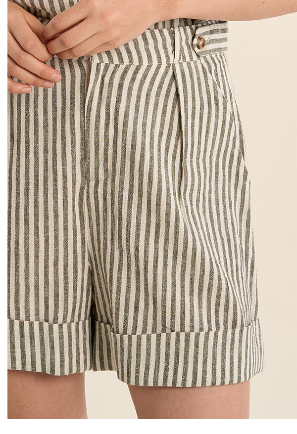 Cotton shorts, striped