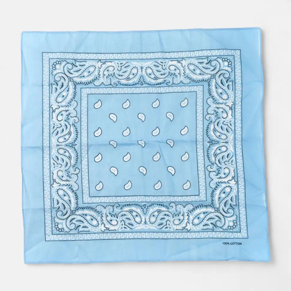 Foulard bleu ciel