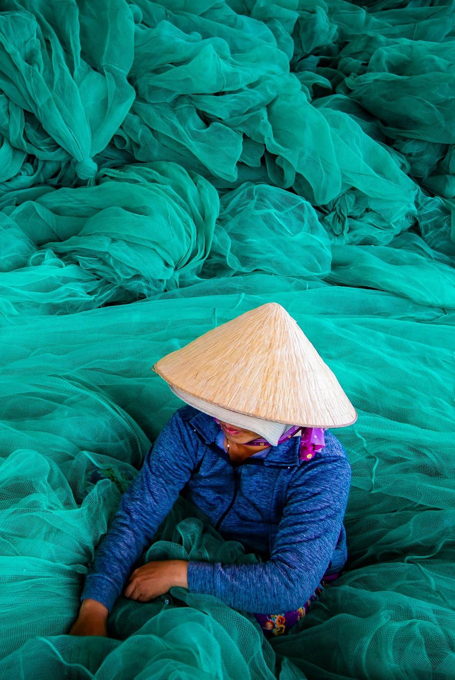 Book Vietnam