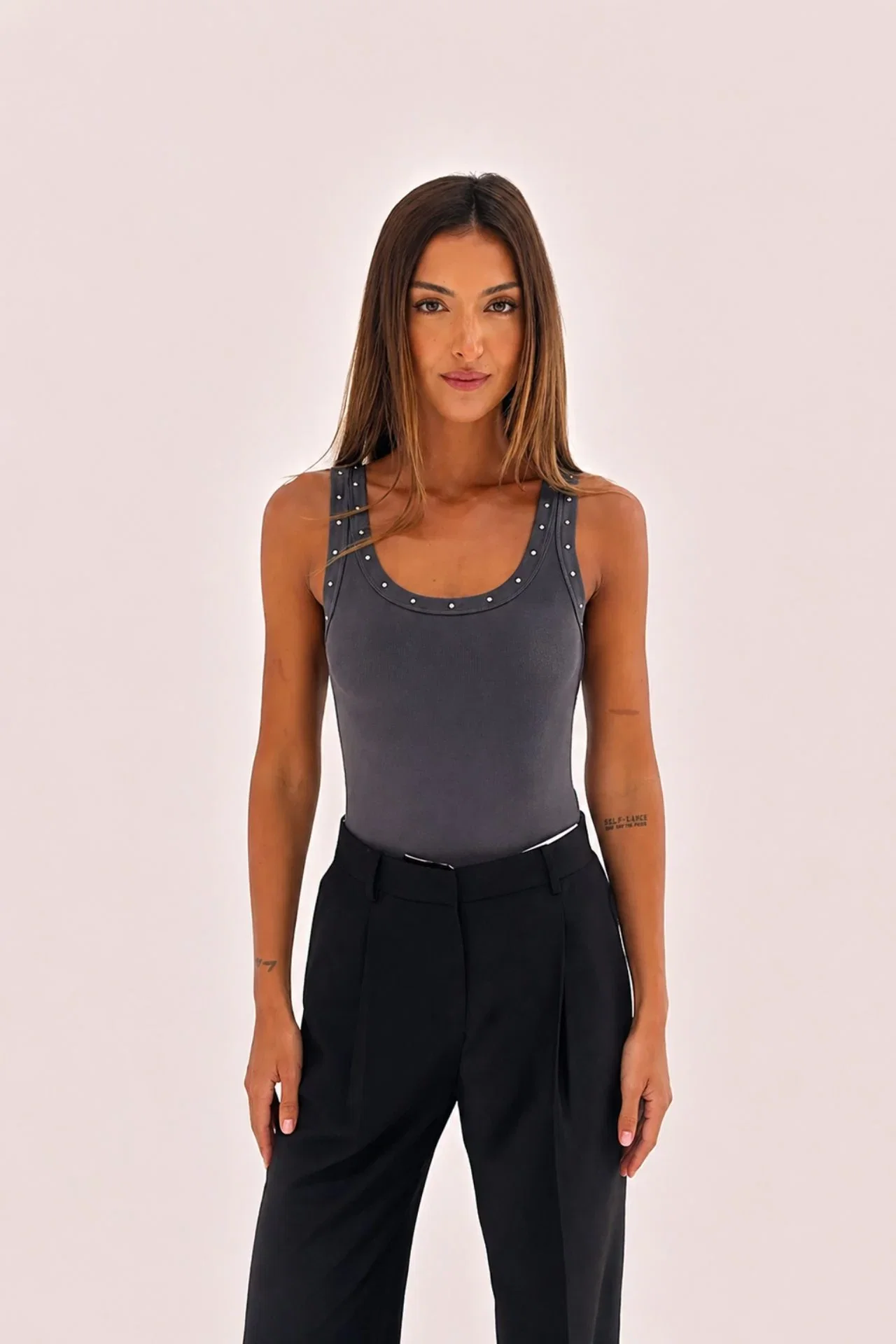 Image of Chosen by Tuchuzy Crystal Scoop Tank Coal