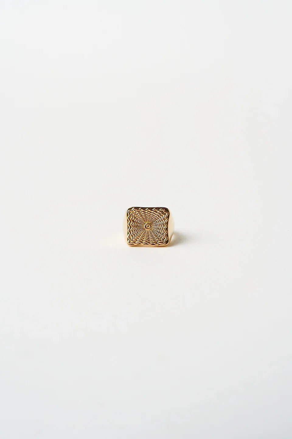 Image of The Chaos Sunburst Square Signet in Gold