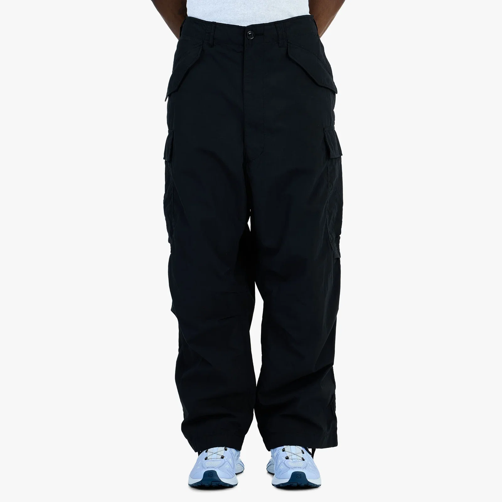 Image of BEAMS Big 6 Pockets Cargo Pants / Black