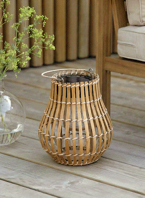 Lindby luminaire de terrasse LED solaire Amaria, bambou, Ø 18 cm