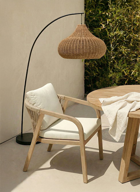 Lucande Lampadaire d'extérieur Taniola, beige, rotin, 195 cm, IP44