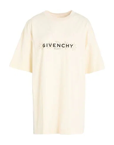 GIVENCHY