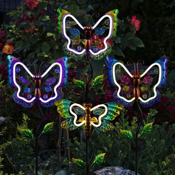 Lawn Ornaments and Decor